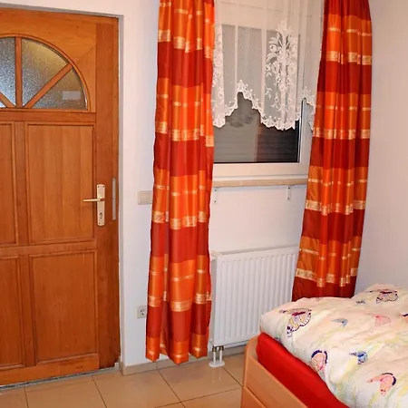 Проживание в семье Ferienwohnung/ Ferienzimmer Asche *